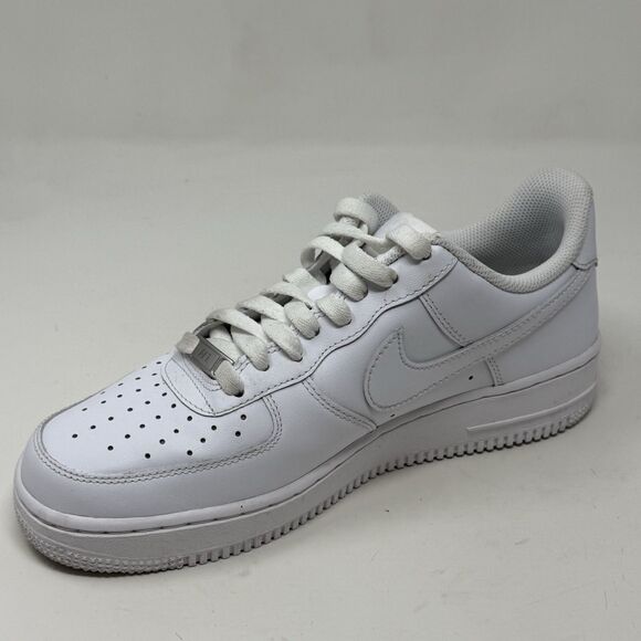 Nike Air Force 1 '07 Low Womens 9.5 Triple White Leather Athletic Shoes Sneakers - Picture 8 of 16